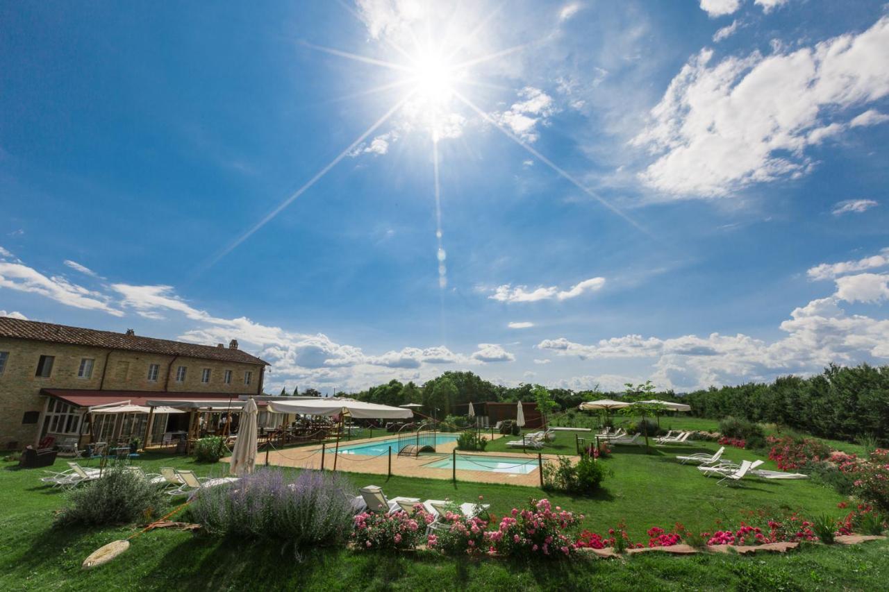 Favorita Food&Wine Resort Бастія-Умбра Екстер'єр фото