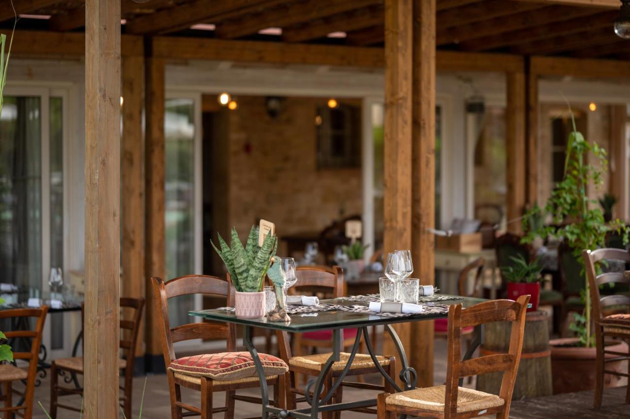 Favorita Food&Wine Resort Бастія-Умбра Екстер'єр фото